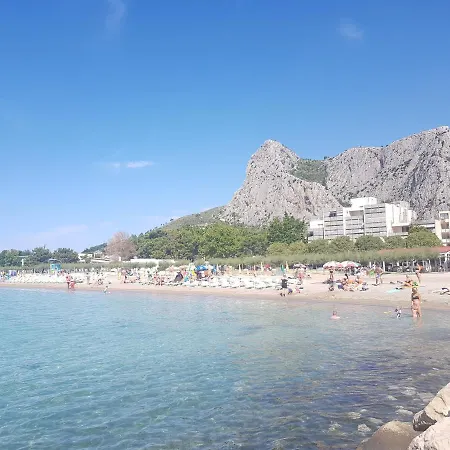 Maris * Omiš